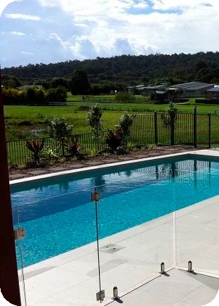 Piscinas e Áreas de Lazer